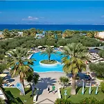 Alex 4* Theológos