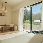 Hotel Alex