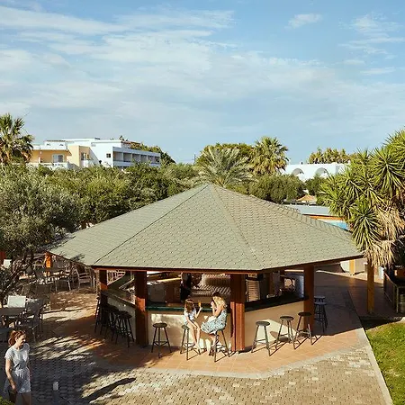 Hotel Alex