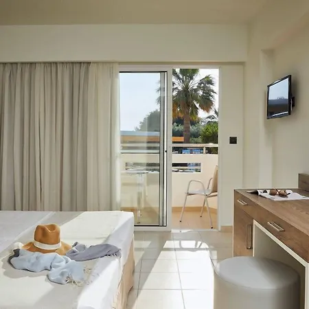 Hotel Alex 4*