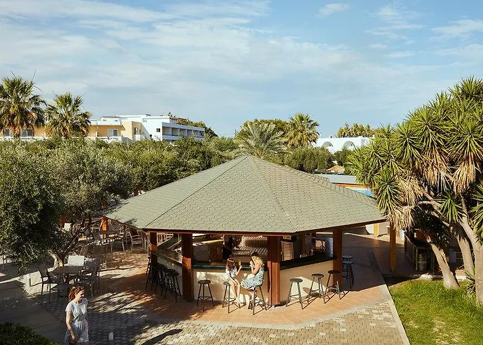Otel Alex